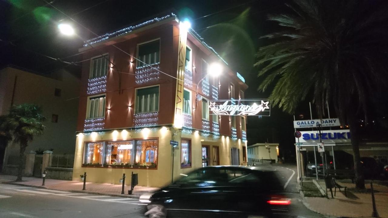 Hotel Raphael Bordighera Extérieur photo